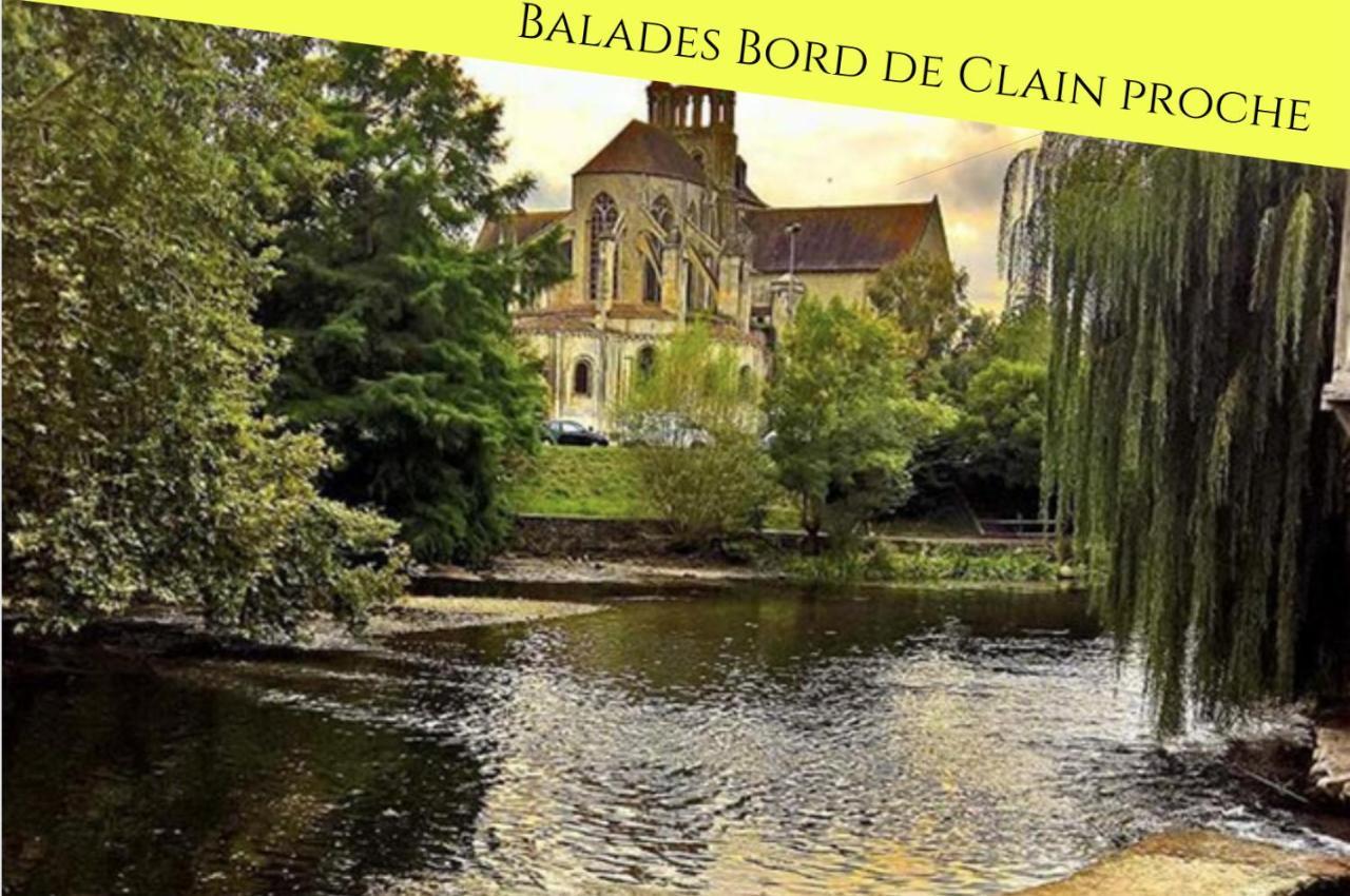 Les Appartements Du Pont Joubert Poitiers Esterno foto